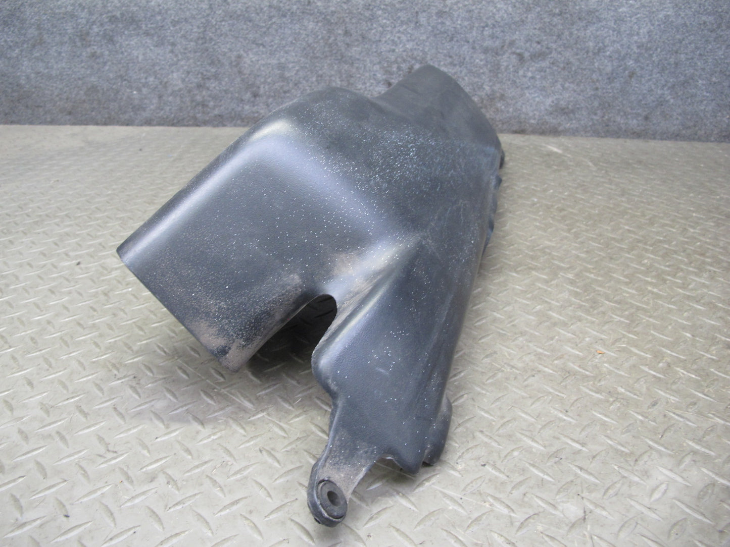 01-06 Lexus UCF30L LS430 Air Intake Duct Pipe Vent Tube 17750-50030 OEM