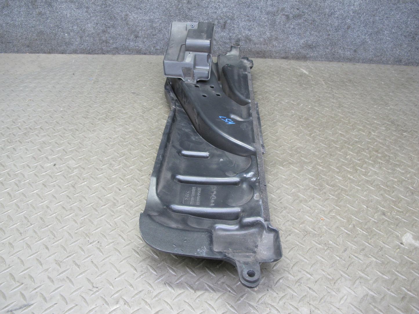 01-06 Lexus UCF30L LS430 Air Intake Duct Pipe Vent Tube 17750-50030 OEM
