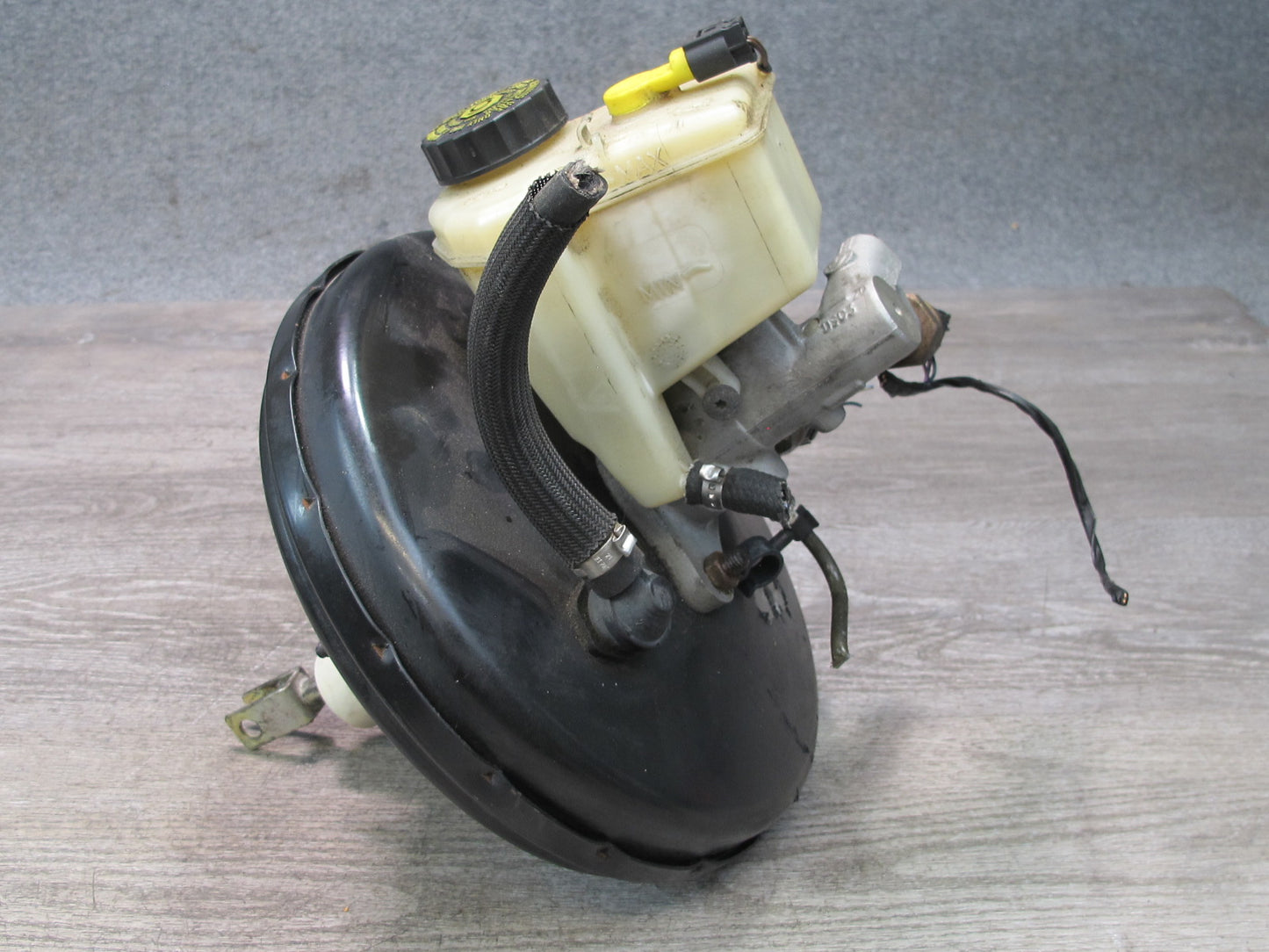 01-02 BMW E36/7 Z3 M54 DSC Brake Master Cylinder Booster Fluid Reservoir OEM