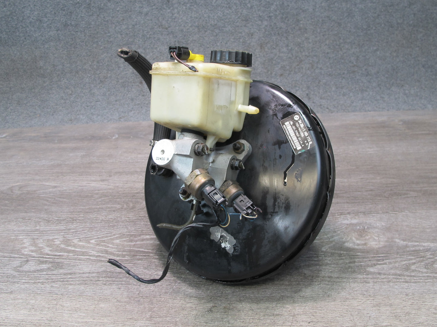 01-02 BMW E36/7 Z3 M54 DSC Brake Master Cylinder Booster Fluid Reservoir OEM