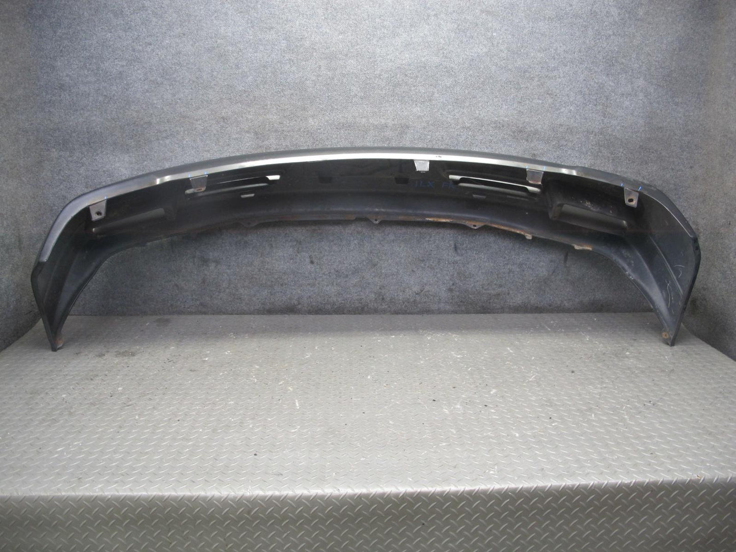 1998-2002 Lexus J100 LX470 Front Bumper Cover Panel Gray