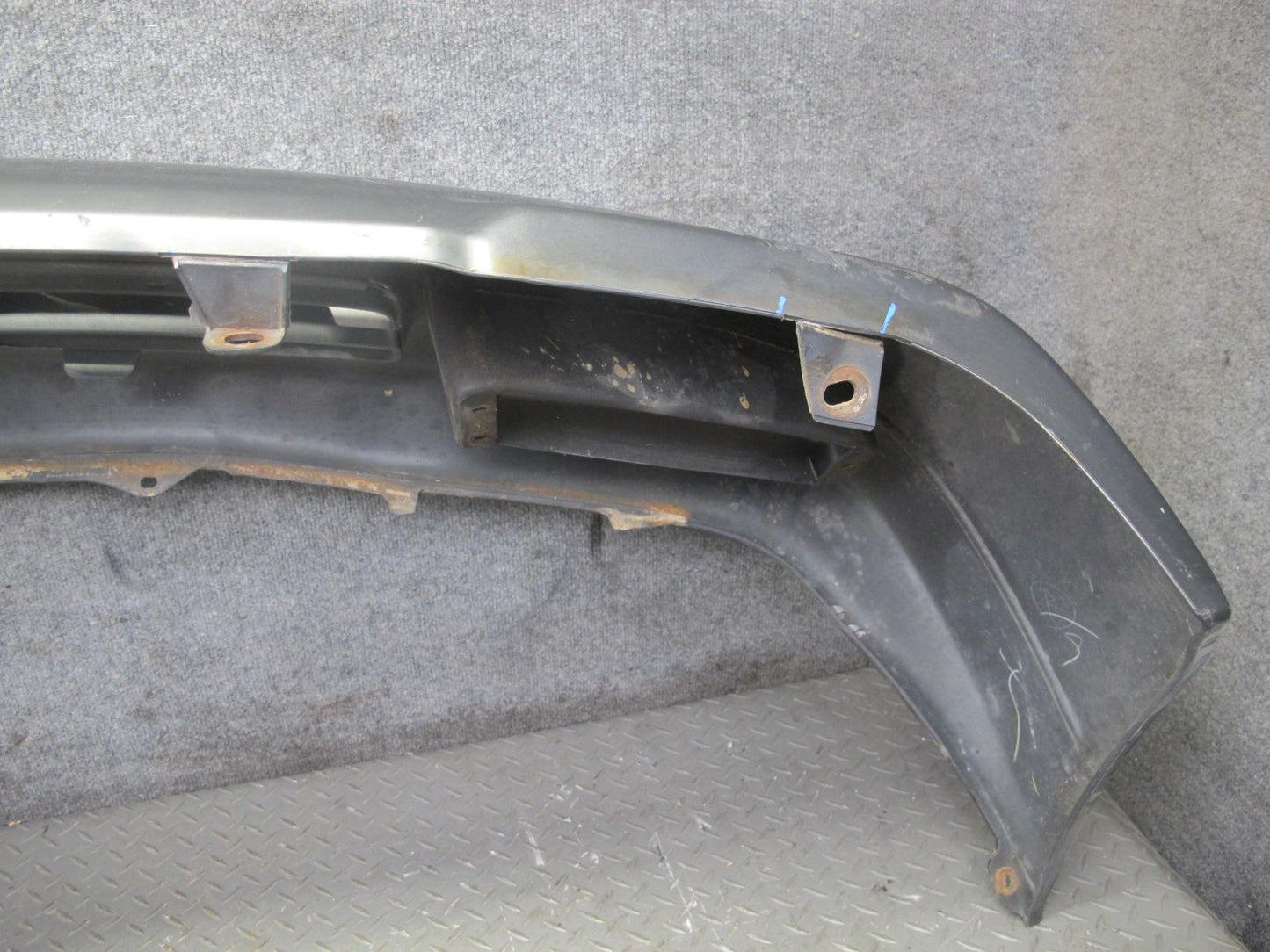1998-2002 Lexus J100 LX470 Front Bumper Cover Panel Gray
