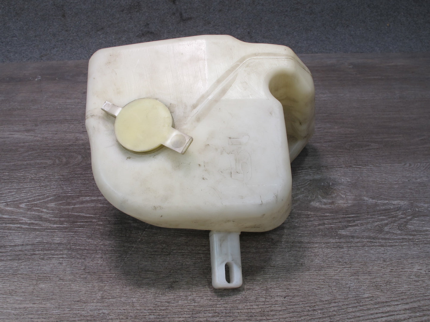 99-02 BMW E36/7 Z3 Windshied Washer Fluid Reservoir Tank w Pump OEM