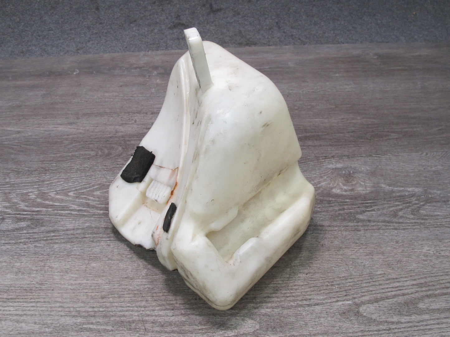 99-02 BMW E36/7 Z3 Windshied Washer Fluid Reservoir Tank w Pump OEM