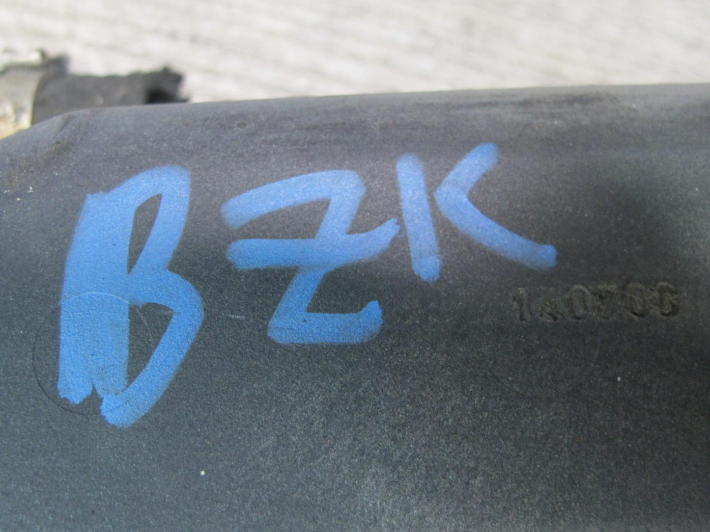 99-02 BMW E36/7 Z3 Fuel Activated Evap Vapor Charcoal Canister 1184608 OEM
