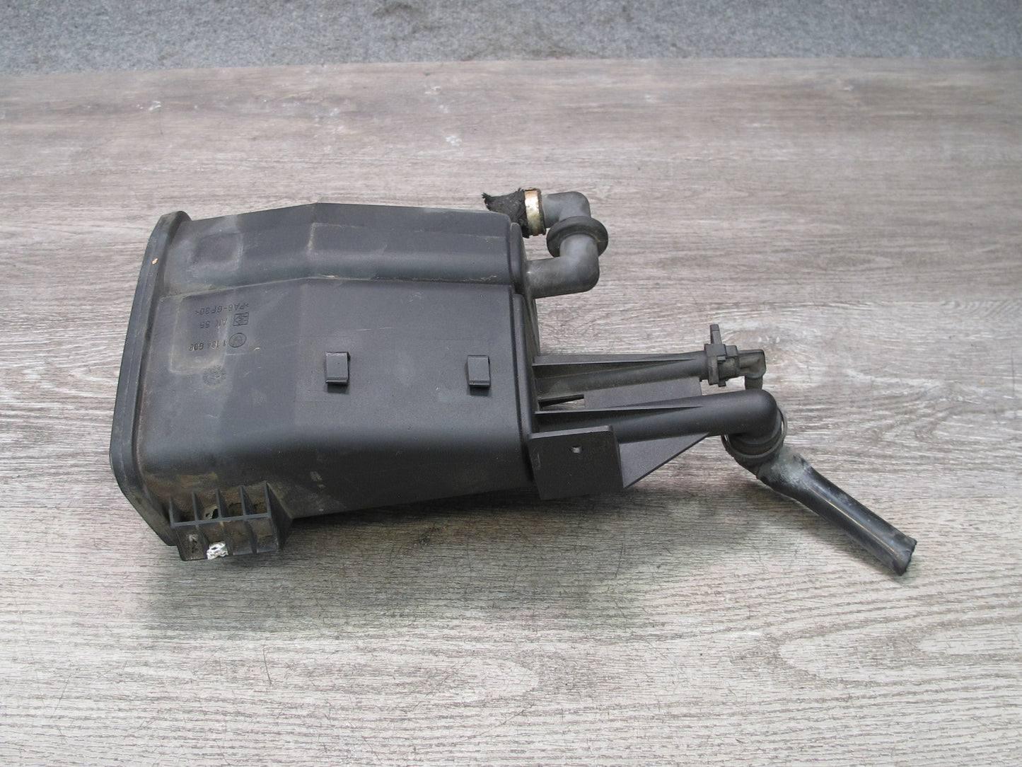 99-02 BMW E36/7 Z3 Fuel Activated Evap Vapor Charcoal Canister 1184608 OEM