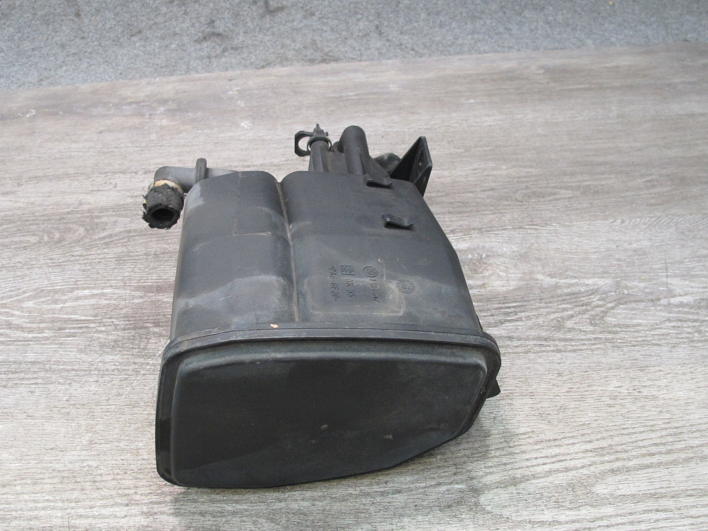 99-02 BMW E36/7 Z3 Fuel Activated Evap Vapor Charcoal Canister 1184608 OEM