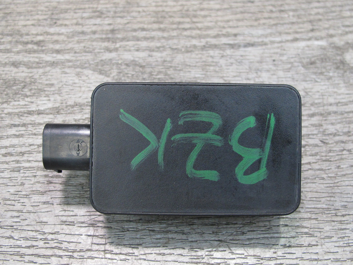 01-02 BMW E36/7 Z3 YAW Turn Rate Acceleration Speed Sensor 6754289 OEM