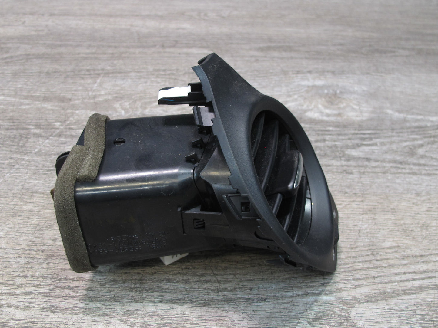 07-10 Lexus IS350 IS250 Left & Right Side Dash A/C Heater Air Vent Set Black OEM