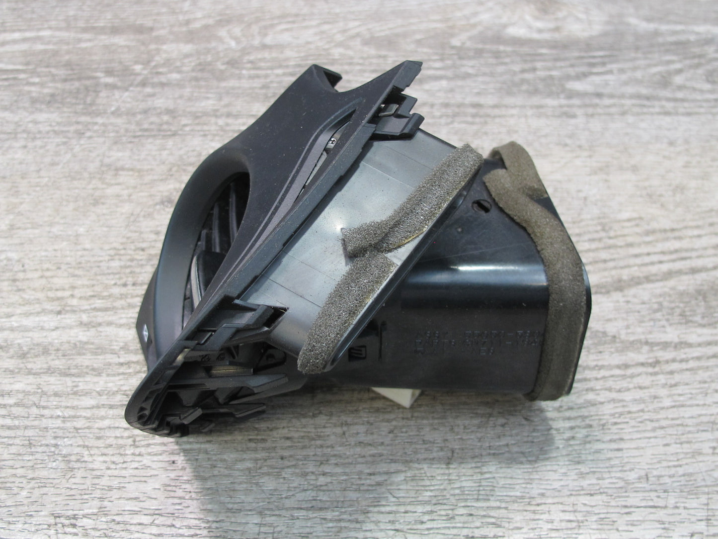 07-10 Lexus IS350 IS250 Left & Right Side Dash A/C Heater Air Vent Set Black OEM