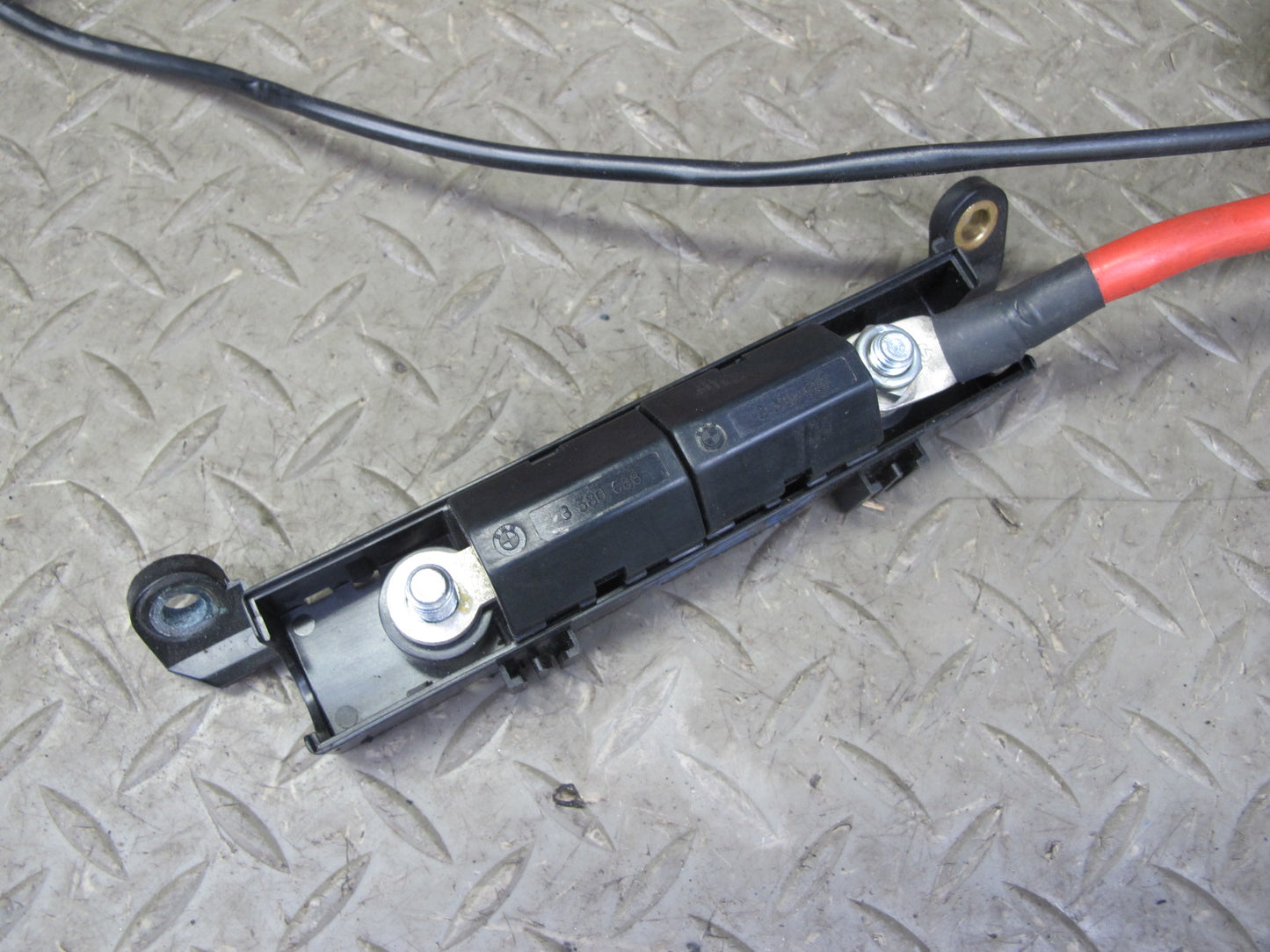 00-02 BMW E36/7 Z3 M52 M54 Battery Positive Terminal Cable 8385990 OEM