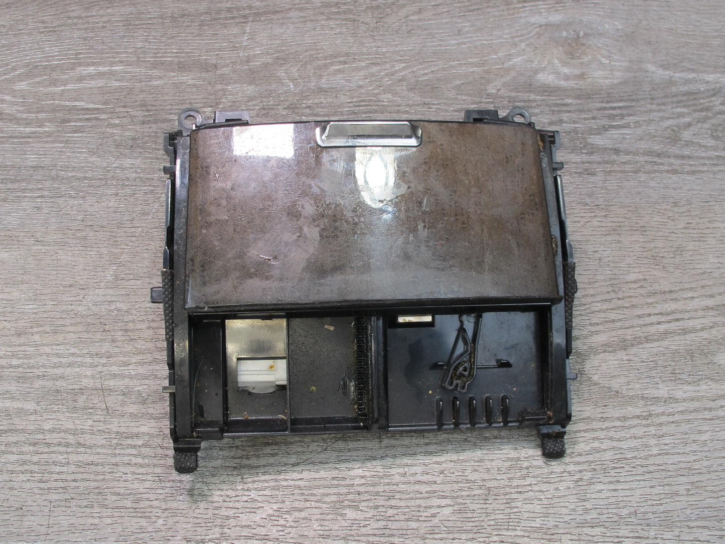 09-13 Lexus IS350 IS250 Front Center Console Ashtray Power Outlet Lighter OEM