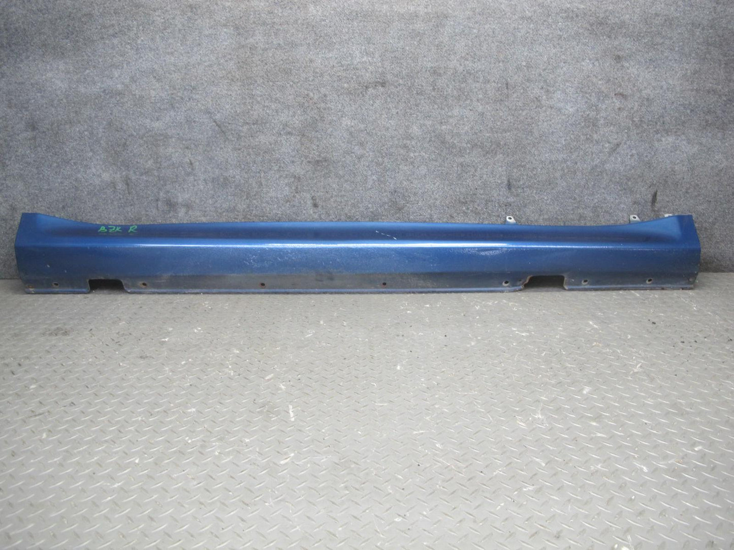 97-02 BMW E36/7 Z3 Right Side Skirt Rocker Panel Molding Topas Blue OEM