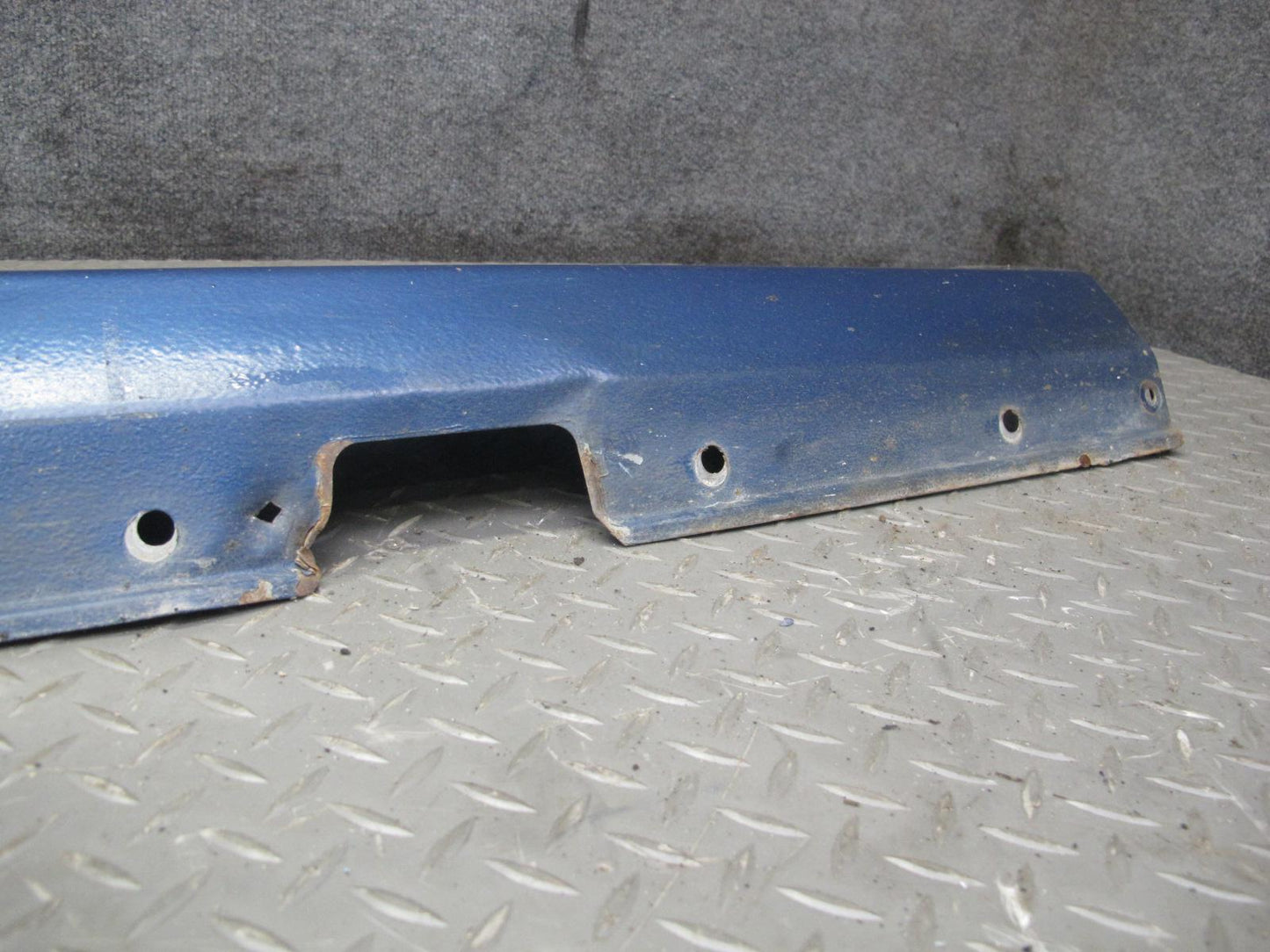 97-02 BMW E36/7 Z3 Right Side Skirt Rocker Panel Molding Topas Blue OEM