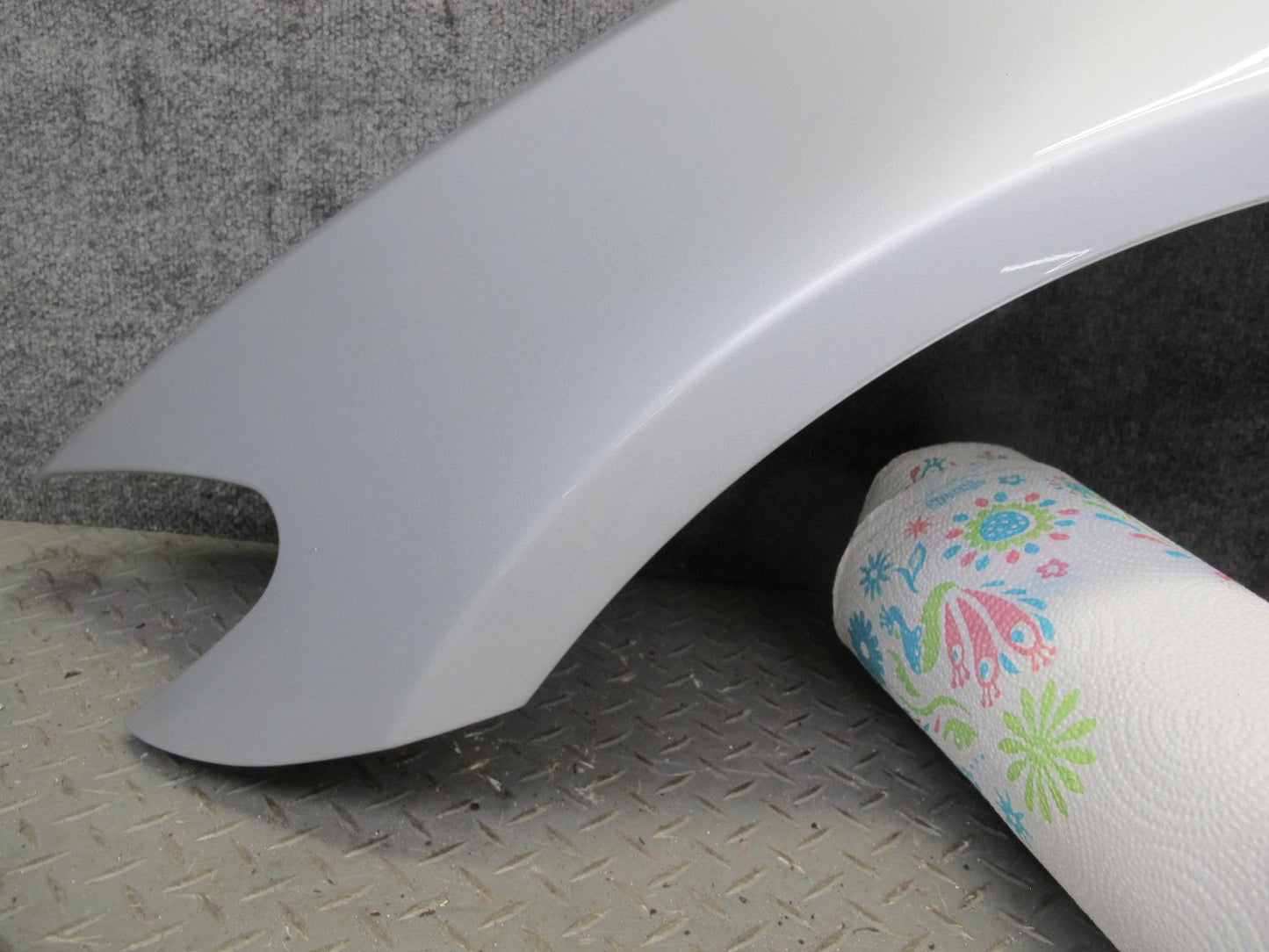 11-16 BMW F10 5-SERIES 550i Front Left Fender Shell Panel Cover Titan Silver OEM