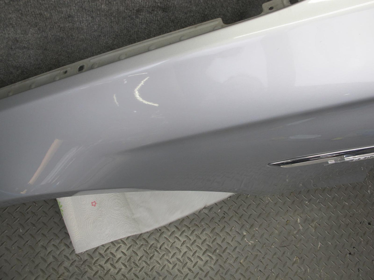 11-16 BMW F10 5-SERIES 550i Front Left Fender Shell Panel Cover Titan Silver OEM