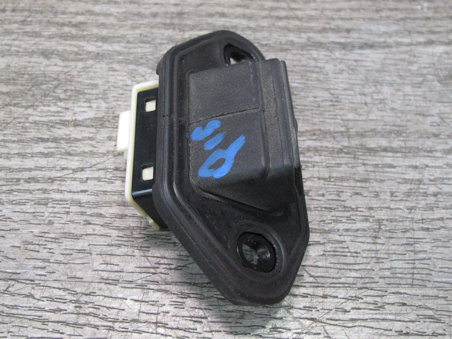 10-15 Lexus IS350 IS250 Convert Rear Trunk Lid Opener Release Switch Button OEM
