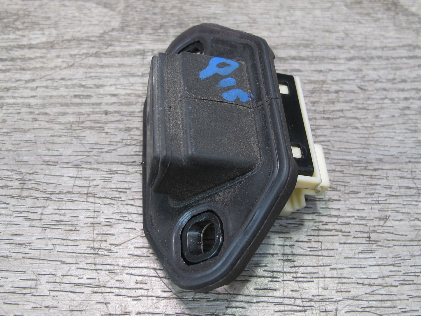 10-15 Lexus IS350 IS250 Convert Rear Trunk Lid Opener Release Switch Button OEM