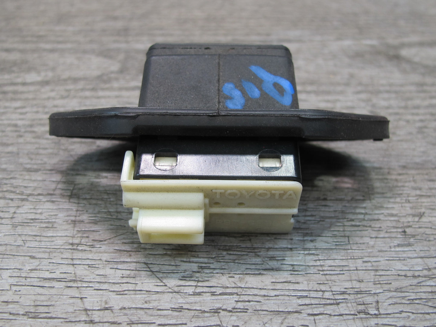 10-15 Lexus IS350 IS250 Convert Rear Trunk Lid Opener Release Switch Button OEM
