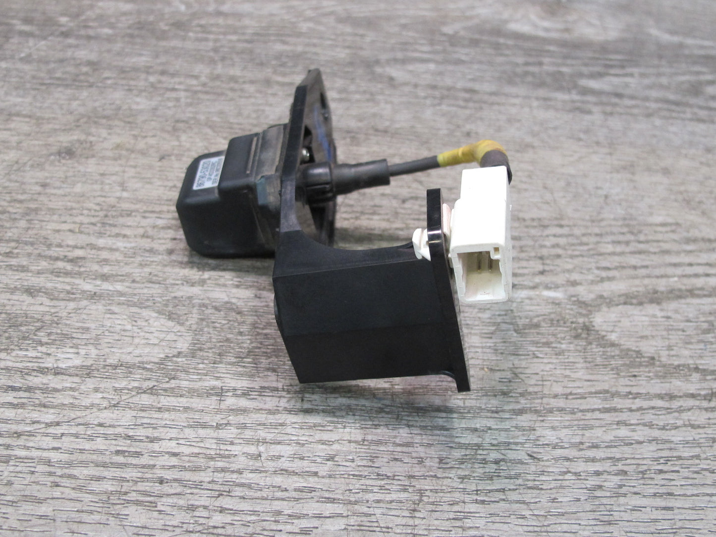 10-15 Lexus IS350 IS250 Convertible Rear View Backup Parking Assist Camera OEM