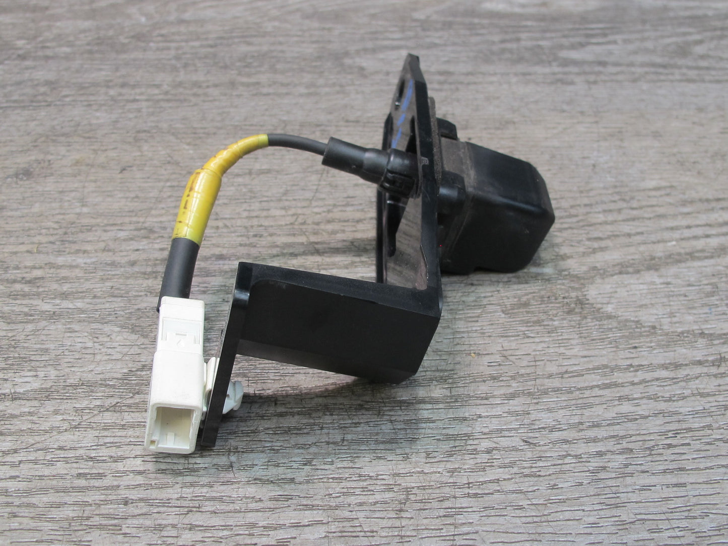 10-15 Lexus IS350 IS250 Convertible Rear View Backup Parking Assist Camera OEM