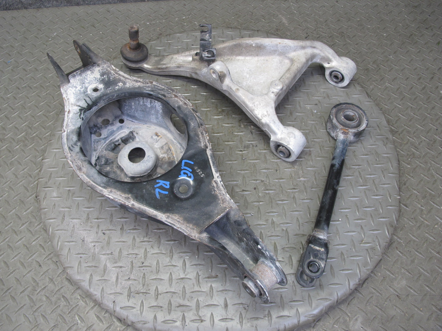 2014-2020 Infiniti QX60 Rear Left Upper & Lower Control Arm Set of 3