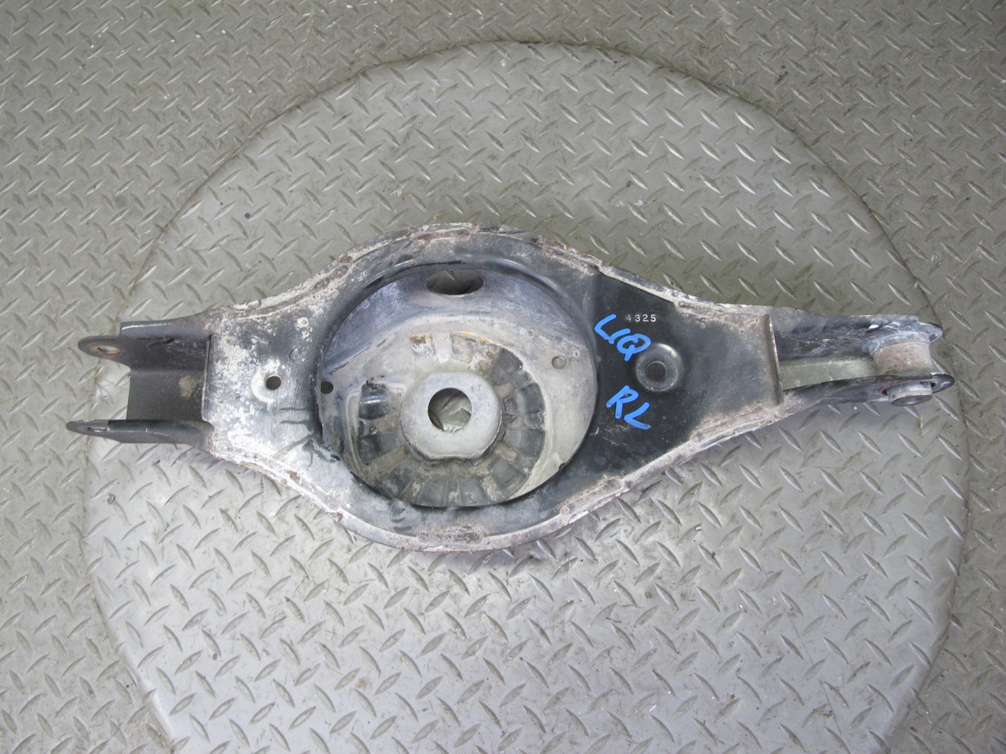 2014-2020 Infiniti QX60 Rear Left Upper & Lower Control Arm Set of 3