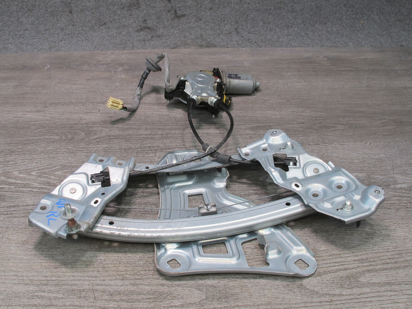 10-15 Lexus IS350 IS250 Convertible Rear Left Window Regulator w Motor OEM