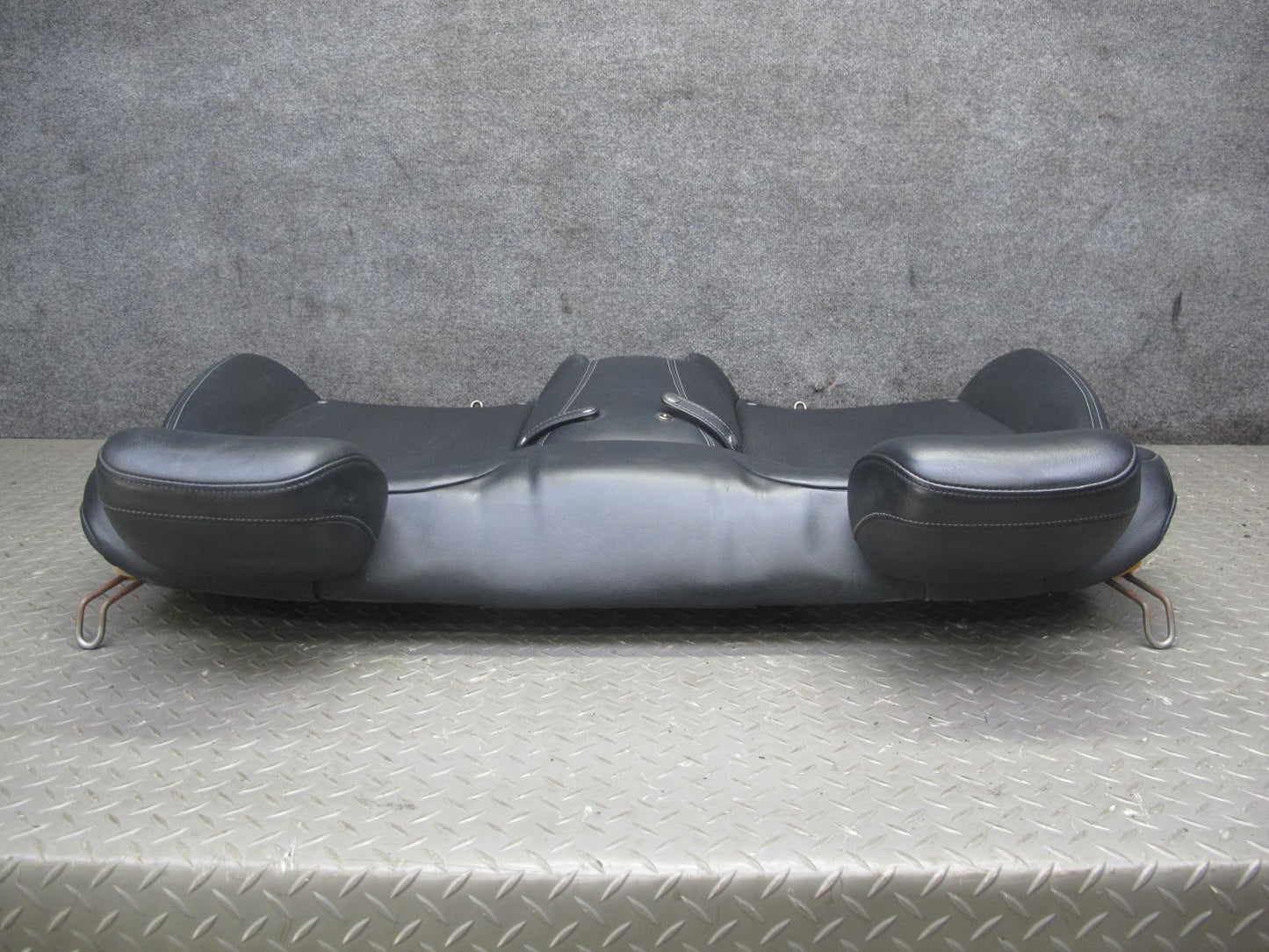 2010 Lexus GSE20L IS350 IS250 Convertible Rear Leather Seat Set Black OEM