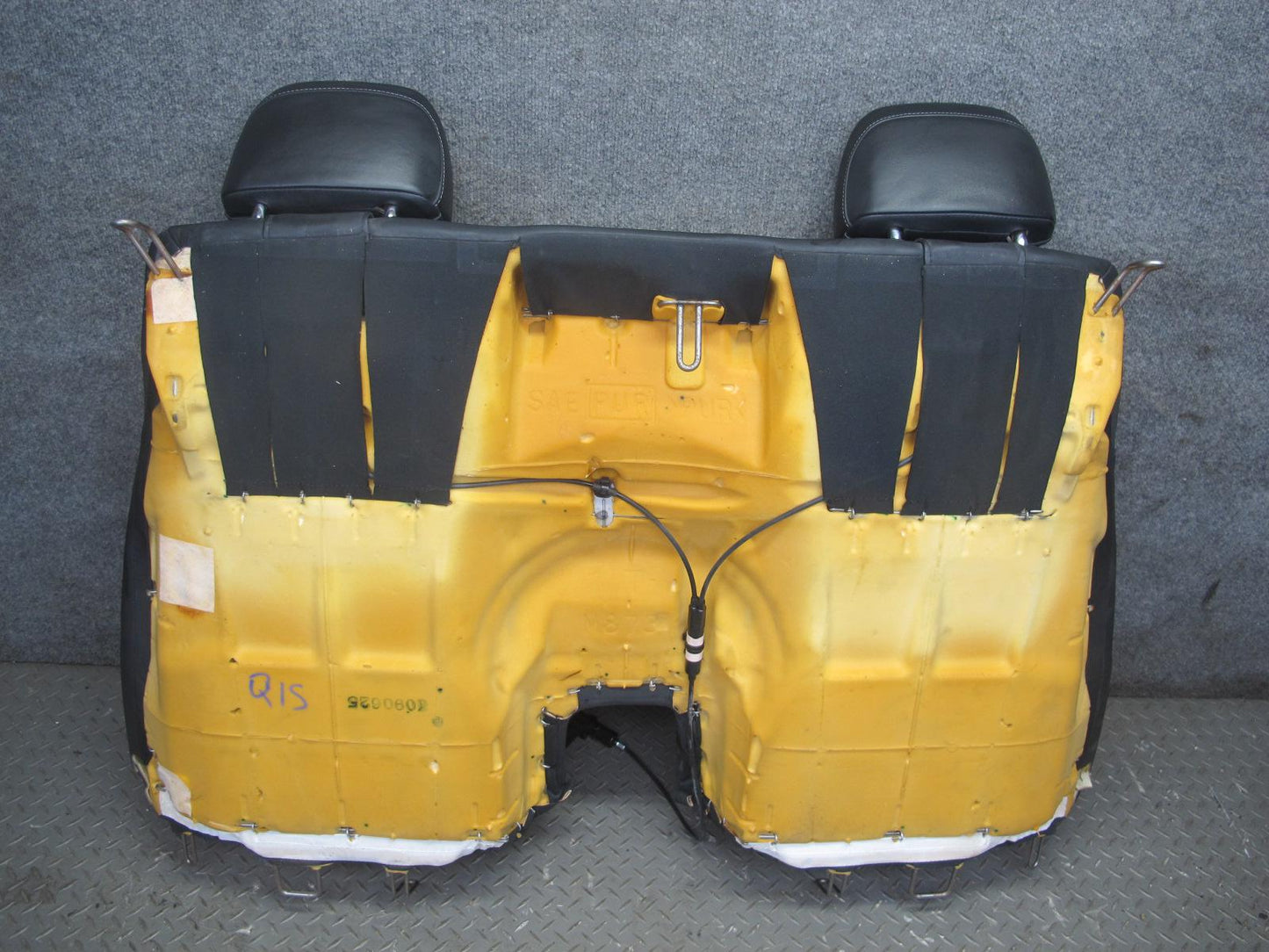 2010 Lexus GSE20L IS350 IS250 Convertible Rear Leather Seat Set Black OEM