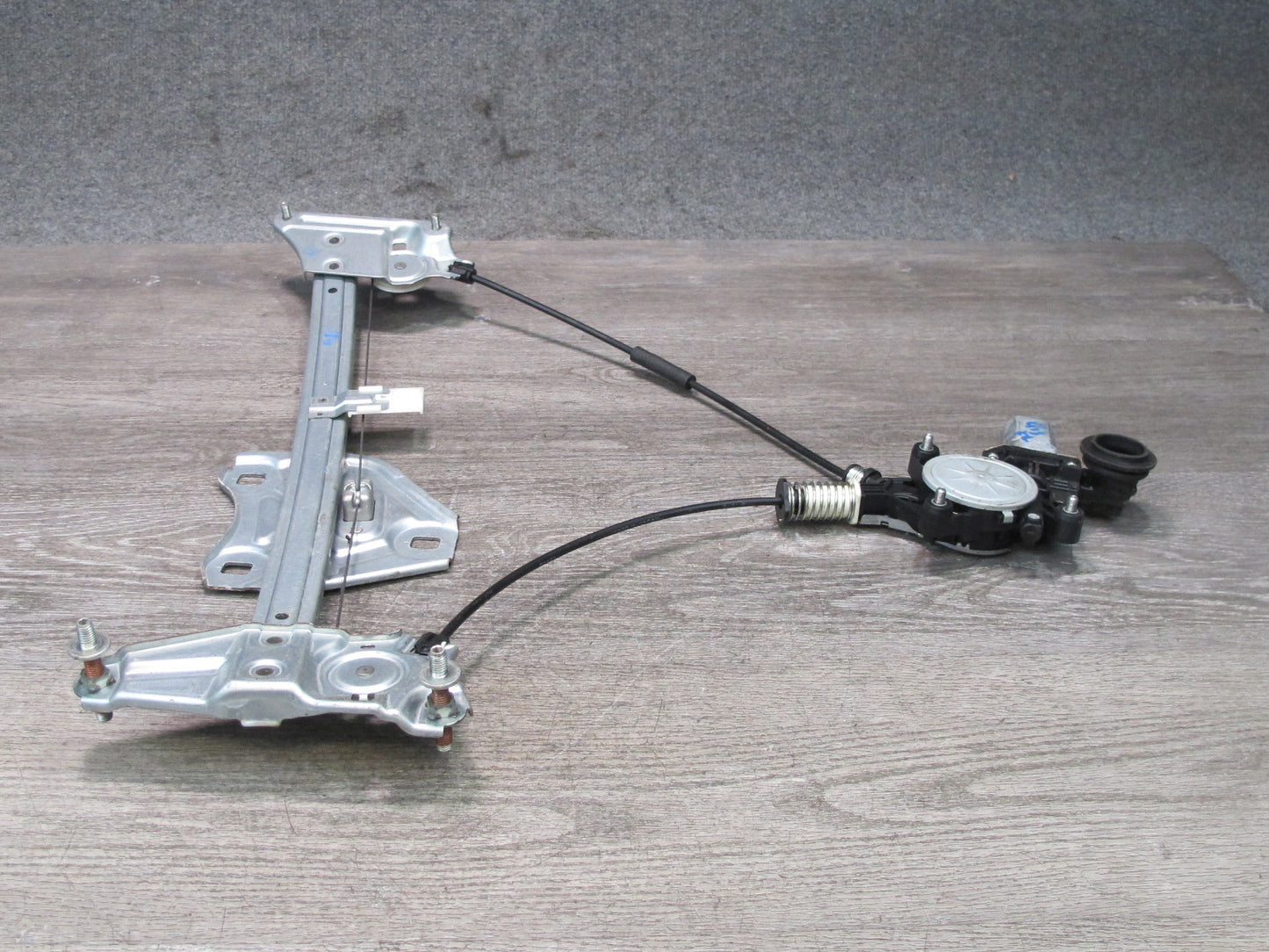 10-15 Lexus IS350 IS250 Convertible Front Left Window Regulator w Motor OEM