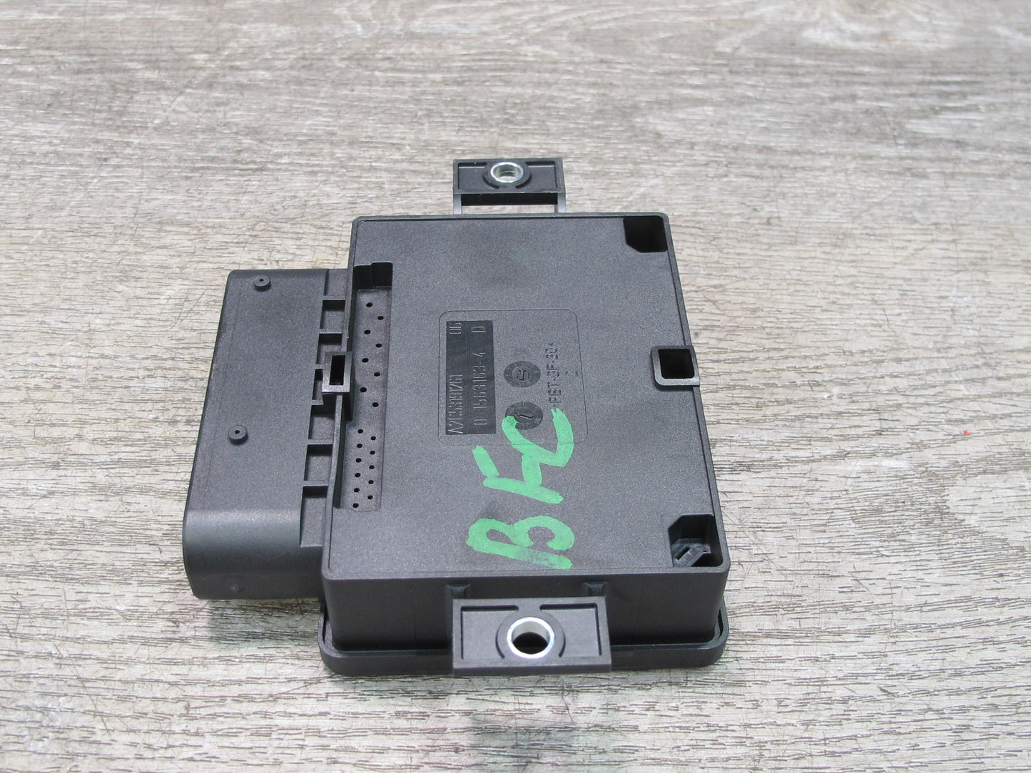 11-13 BMW F10 5-SERIES 550i EMF Parking Brake Control Module Unit 6854856 OEM