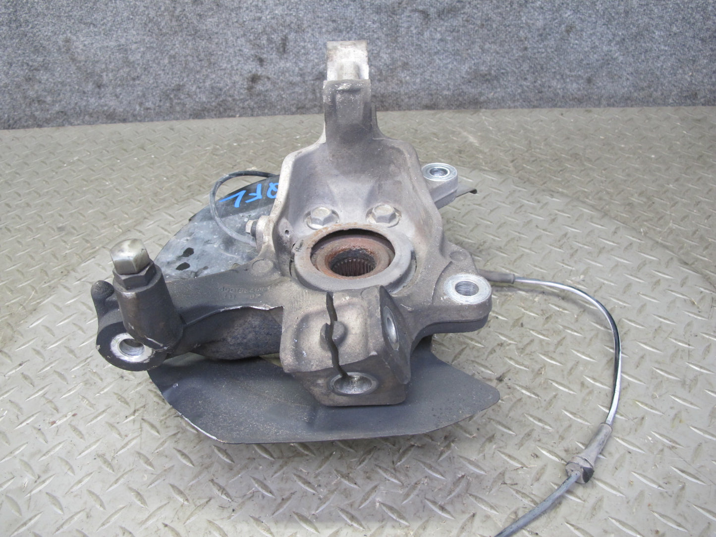 2013-2020 Infiniti JX35 QX60 AWD Front Left Spindle Knuckle Wheel Hub Bearing