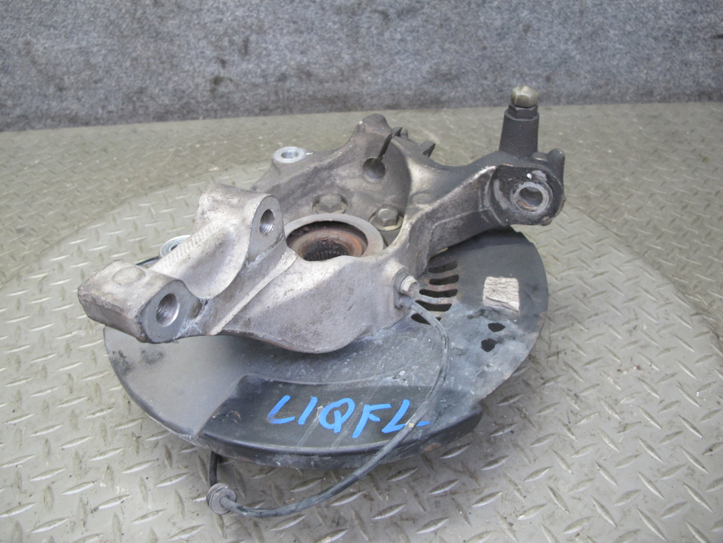 2013-2020 Infiniti JX35 QX60 AWD Front Left Spindle Knuckle Wheel Hub Bearing