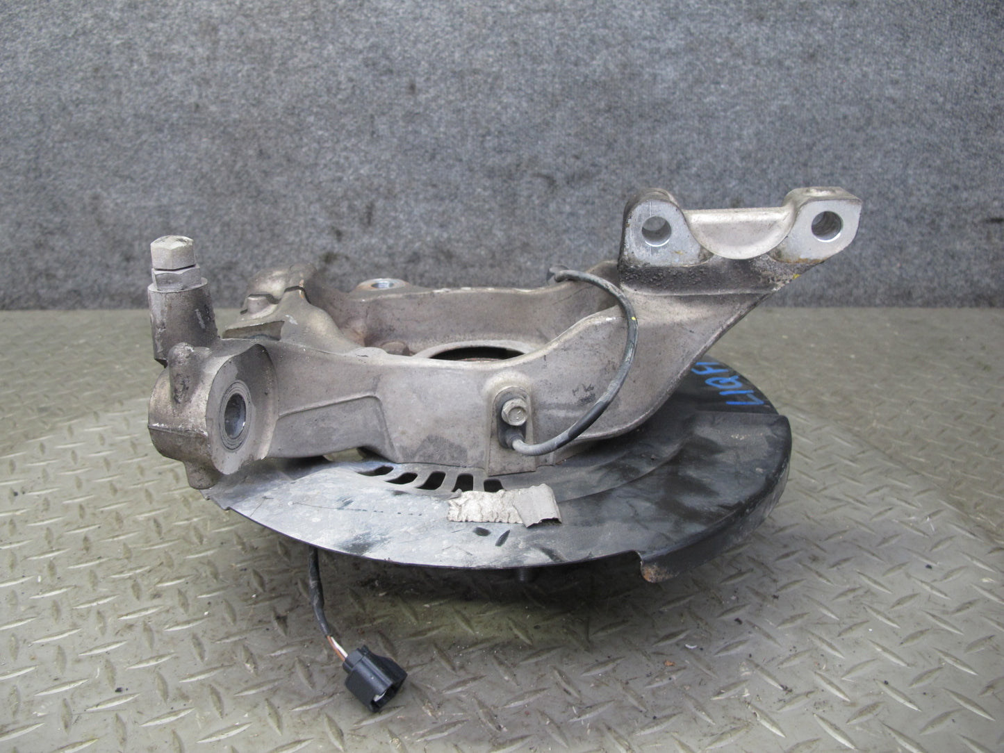 2013-2020 Infiniti JX35 QX60 AWD Front Right Spindle Knuckle Wheel Hub Bearing