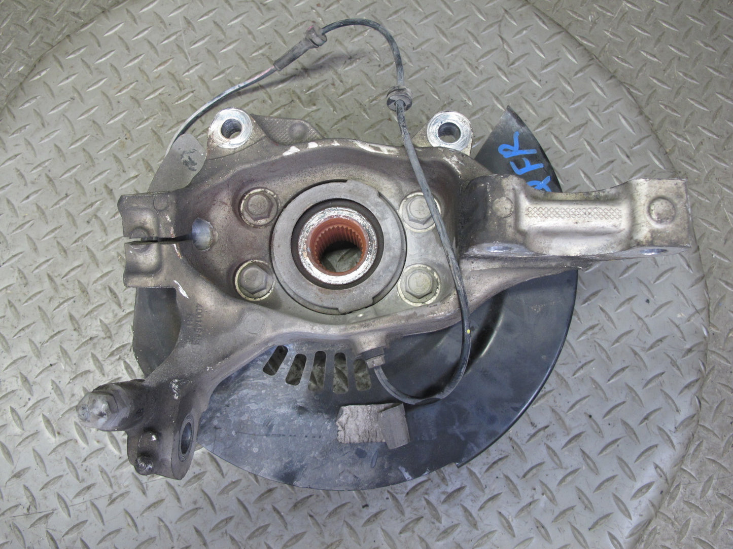 2013-2020 Infiniti JX35 QX60 AWD Front Right Spindle Knuckle Wheel Hub Bearing