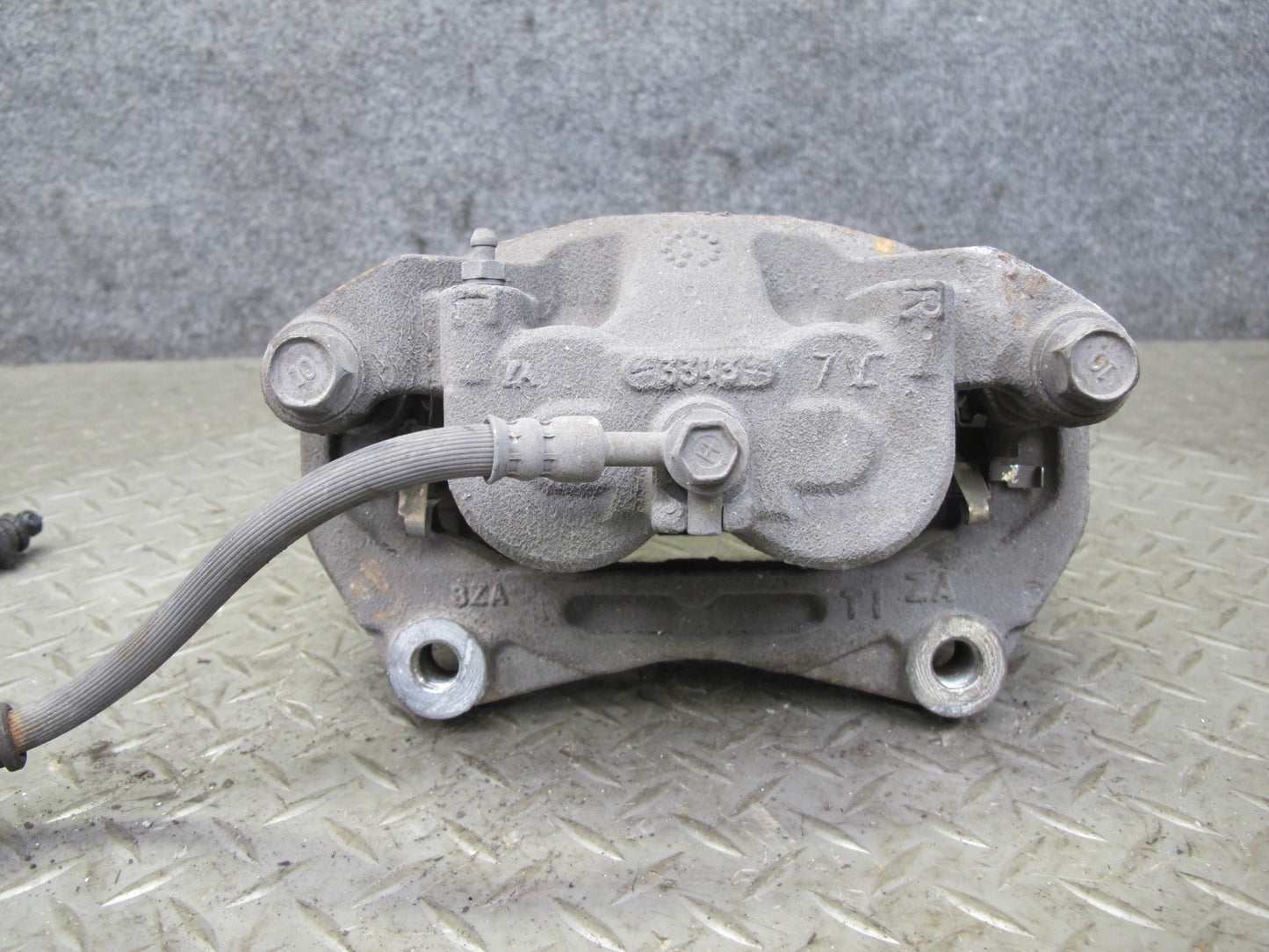 2014-2020 Infiniti QX60 AWD Front Left & Right Brake Caliper Set of 2