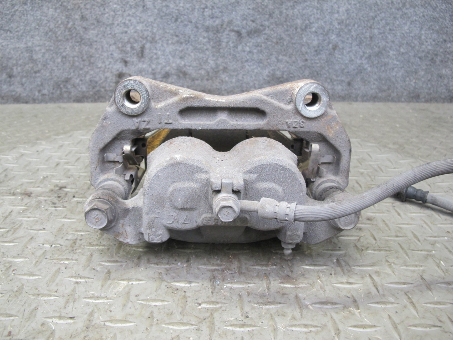 2014-2020 Infiniti QX60 AWD Front Left & Right Brake Caliper Set of 2