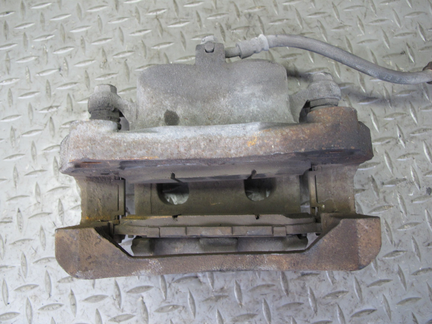 2014-2020 Infiniti QX60 AWD Front Left & Right Brake Caliper Set of 2