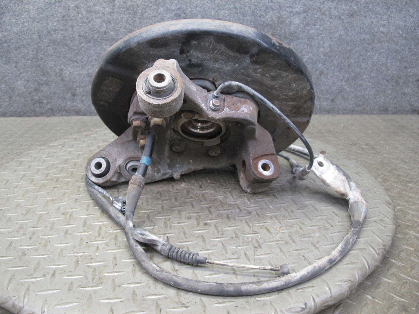 2013-2020 Infiniti JX35 QX60 AWD Rear Left Spindle Knuckle Wheel Hub Bearing