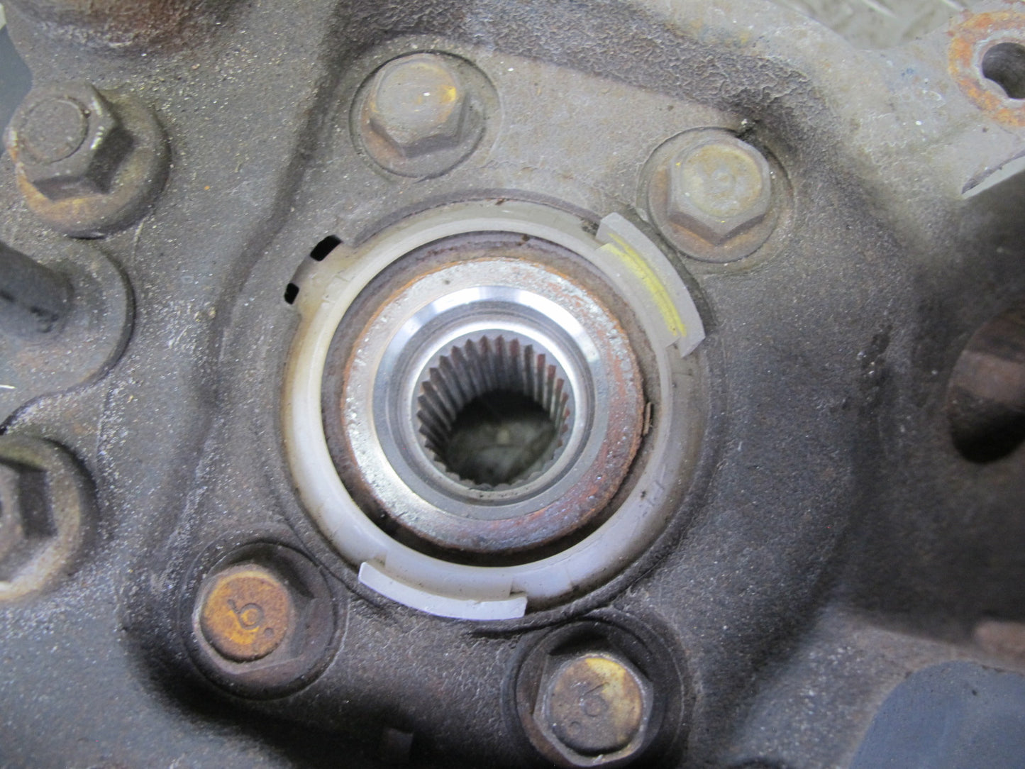 2013-2020 Infiniti JX35 QX60 AWD Rear Right Spindle Knuckle Wheel Hub Bearing