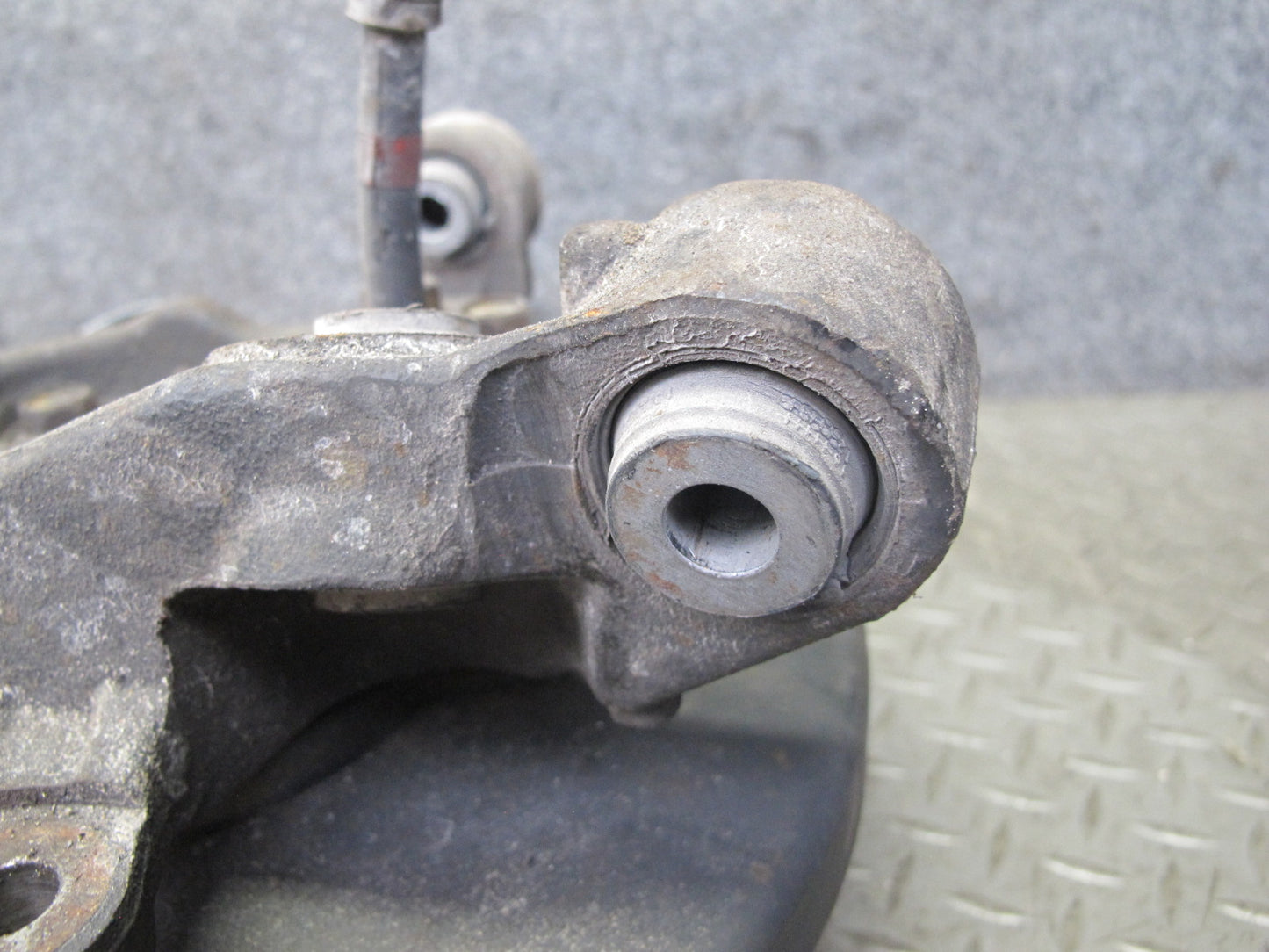 2013-2020 Infiniti JX35 QX60 AWD Rear Right Spindle Knuckle Wheel Hub Bearing