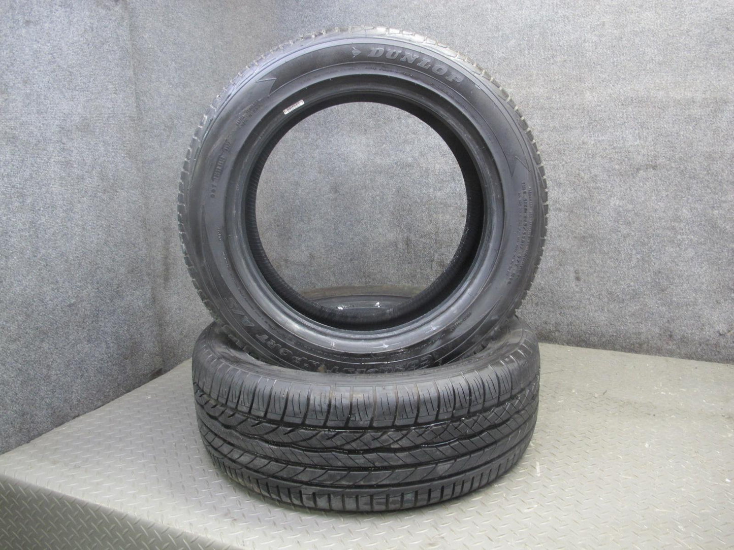 Set of 2 Dunlop Conquest Sport A/S Tire 225/55 R17 97V 4522 10/32 Tread
