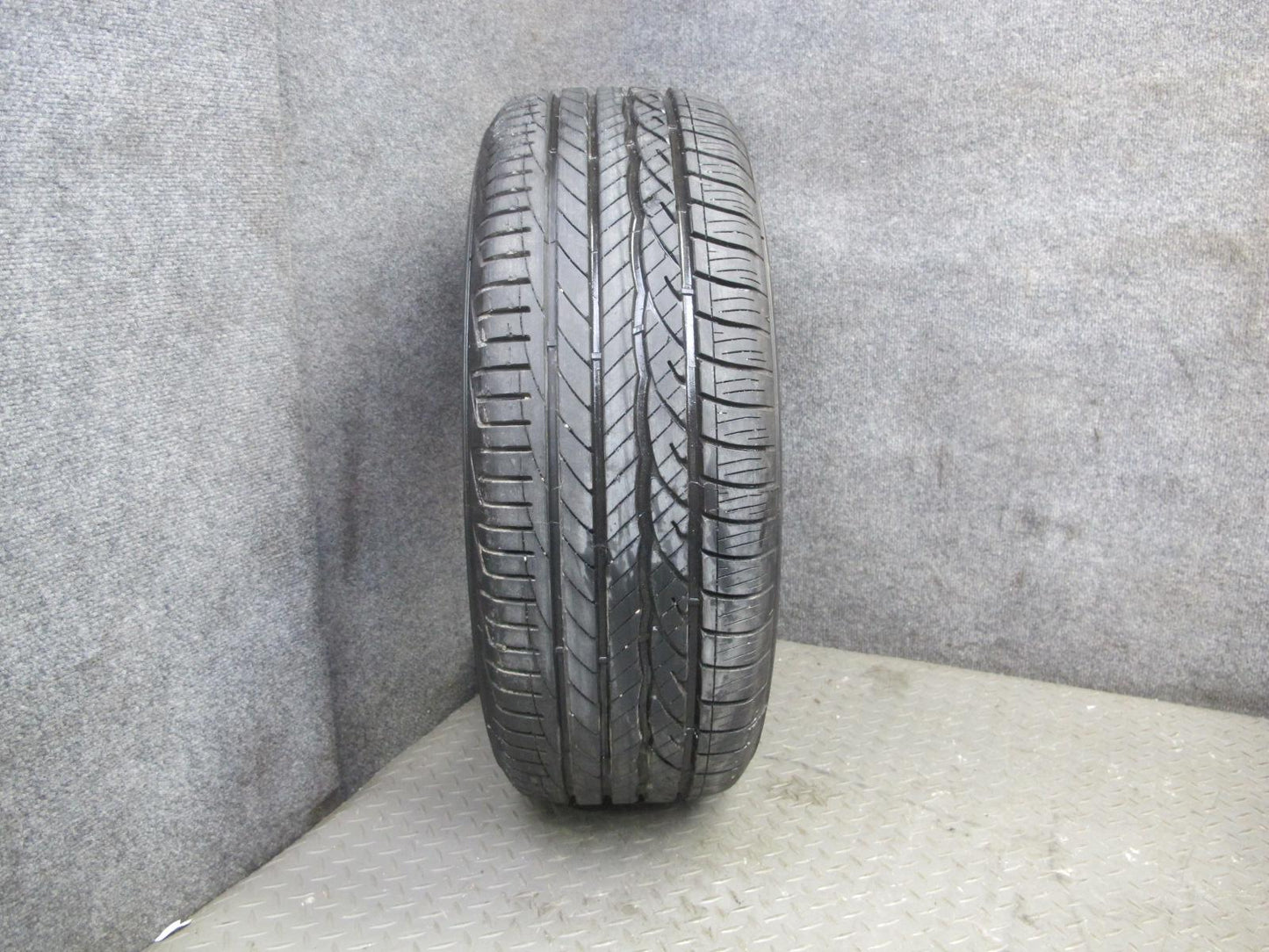 Set of 2 Dunlop Conquest Sport A/S Tire 225/55 R17 97V 4522 10/32 Tread