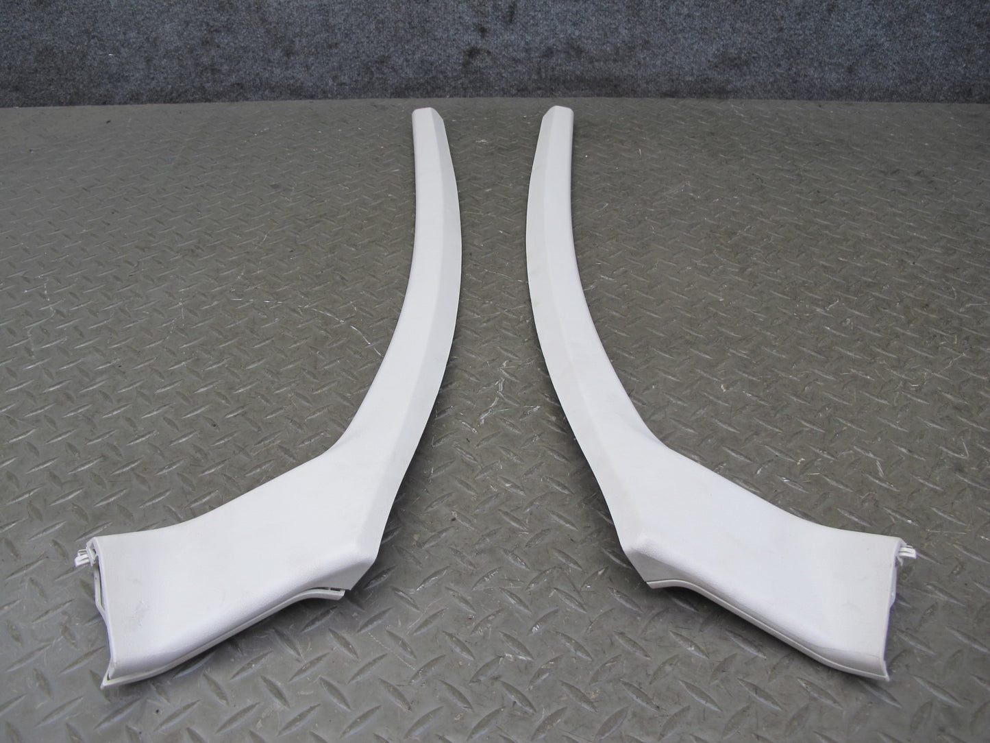 10-15 Lexus IS350 IS250 Convert Set of 2 Left & Right Roof Rail Trim Panel OEM