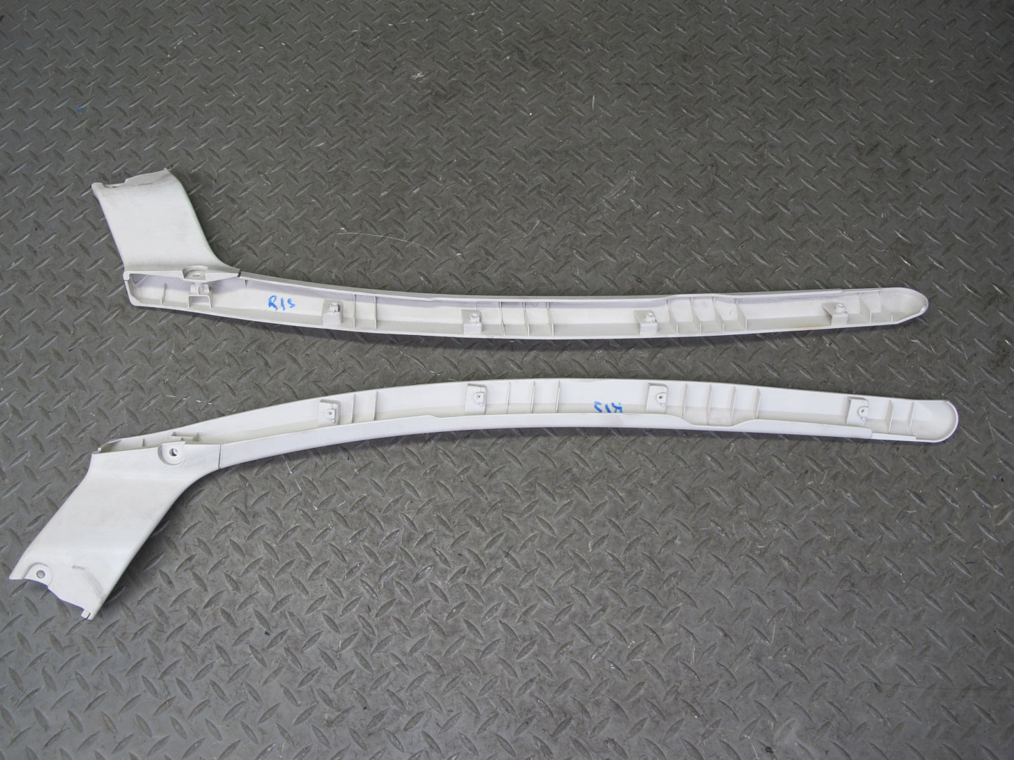 10-15 Lexus IS350 IS250 Convert Set of 2 Left & Right Roof Rail Trim Panel OEM