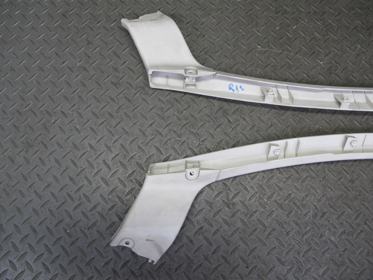 10-15 Lexus IS350 IS250 Convert Set of 2 Left & Right Roof Rail Trim Panel OEM