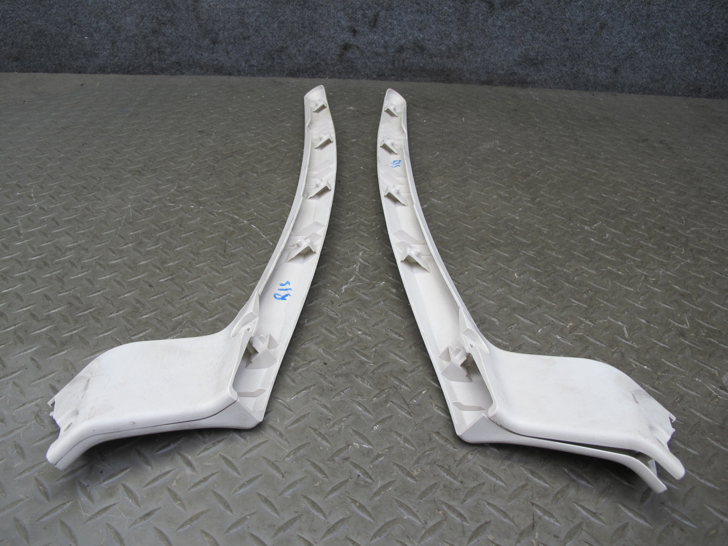 10-15 Lexus IS350 IS250 Convert Set of 2 Left & Right Roof Rail Trim Panel OEM