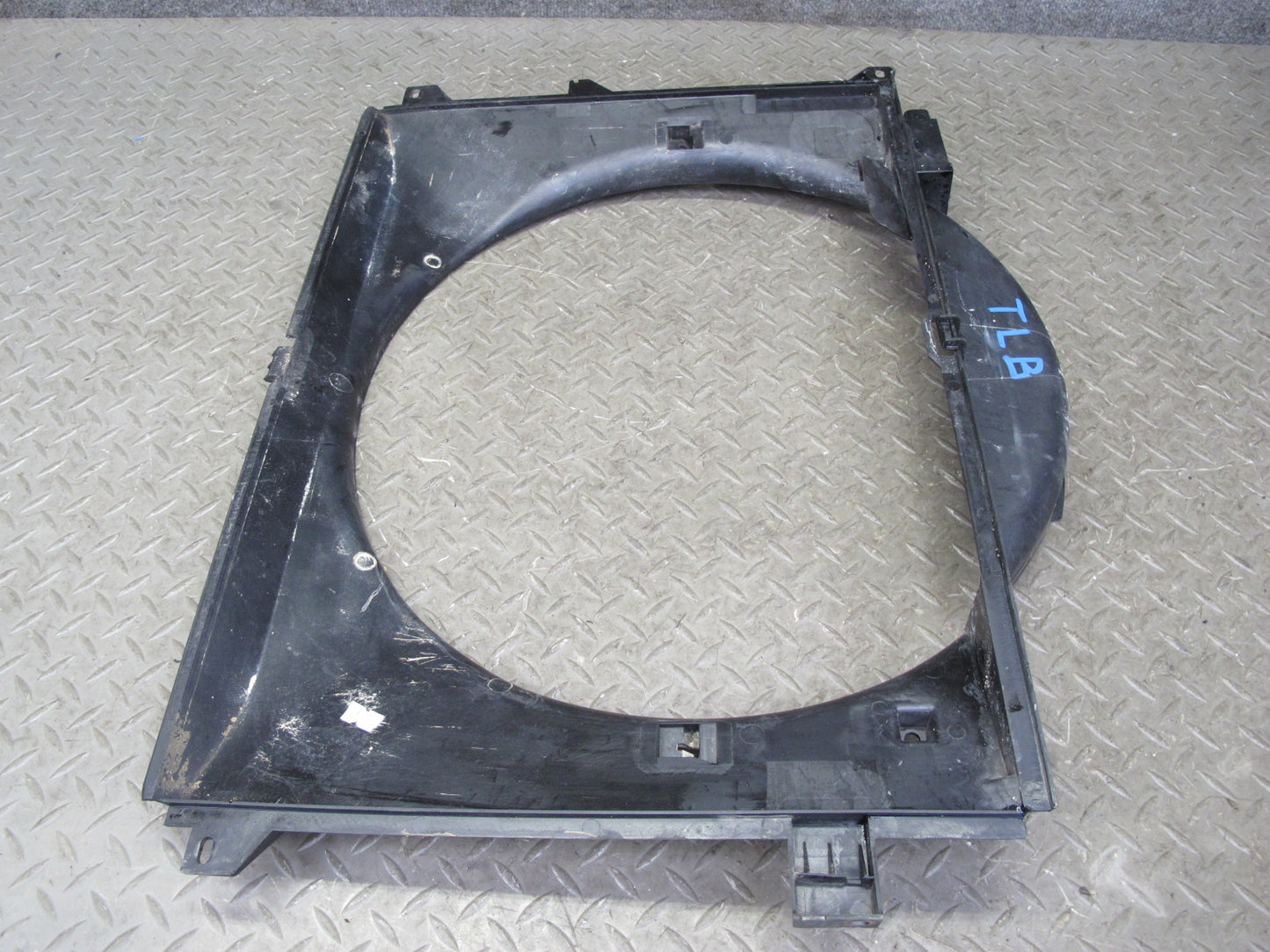 2001-2006 BMW E46 M3 S54 Engine Motor Radiator Fan Shroud Cover Panel