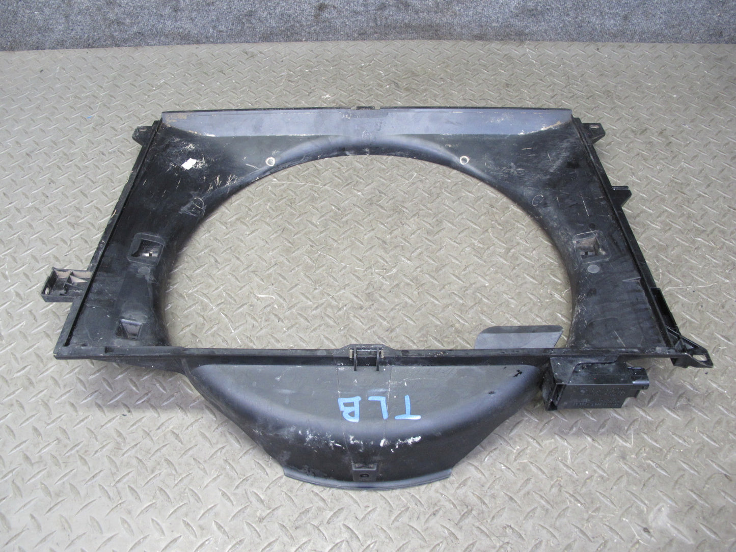 2001-2006 BMW E46 M3 S54 Engine Motor Radiator Fan Shroud Cover Panel